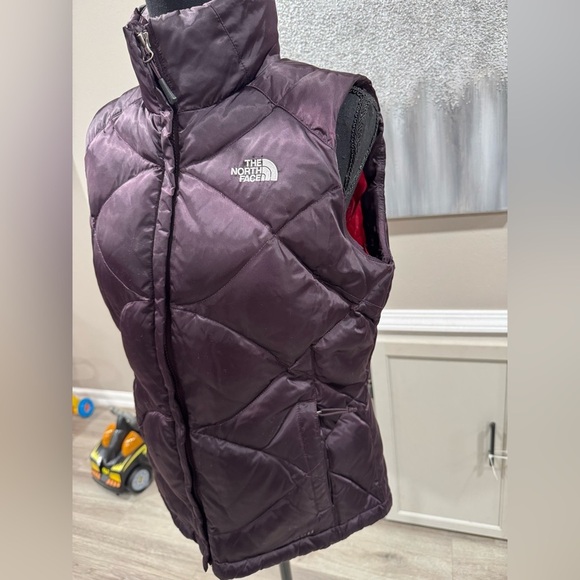 The North Face 550 Goose Down Puffer Vest Women’s Size Medium - Picture 3 of 7
